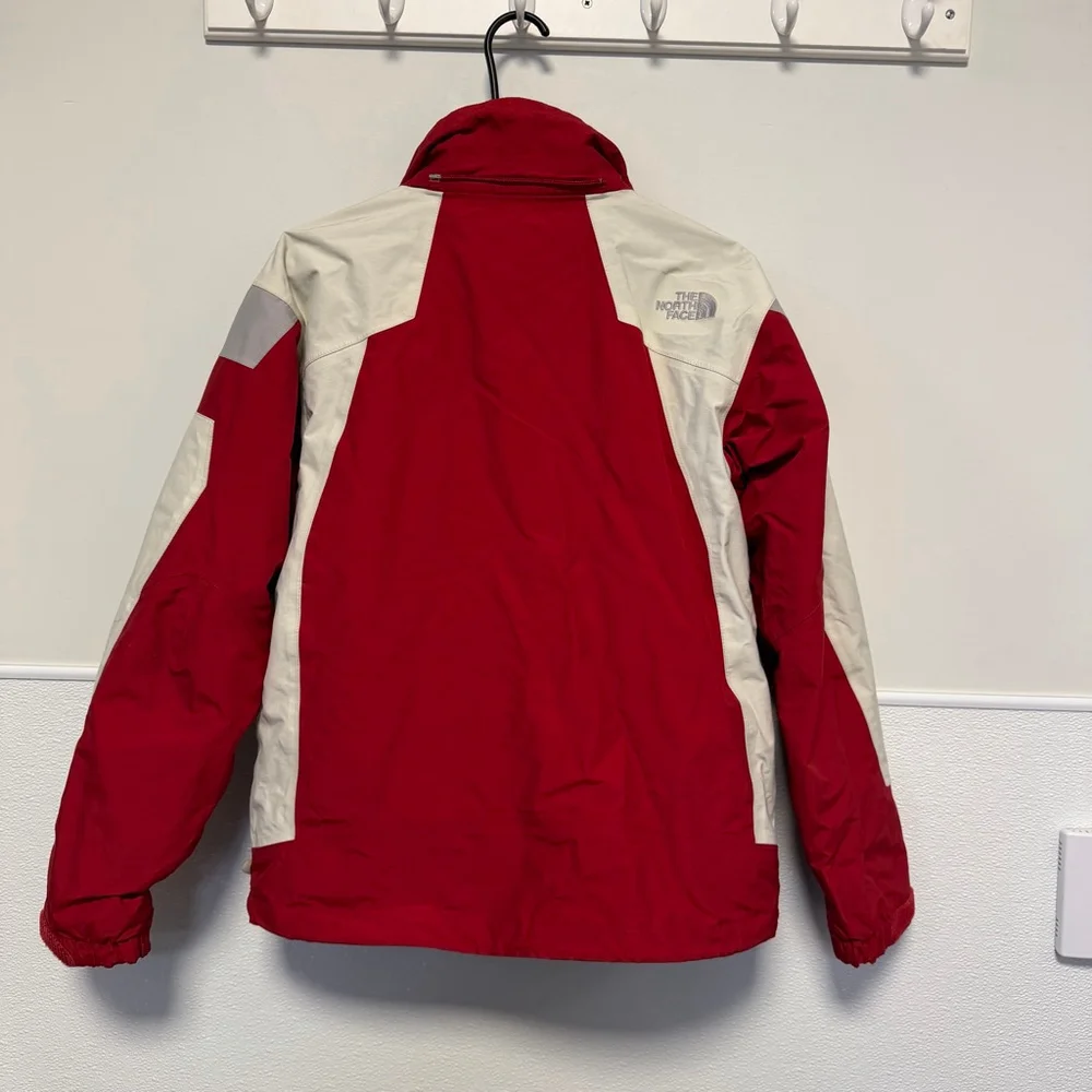 The North Face HyVent Ski Jacket Women's Size S Red 100% Nylon Full Zip no hood - Picture 2 of 16